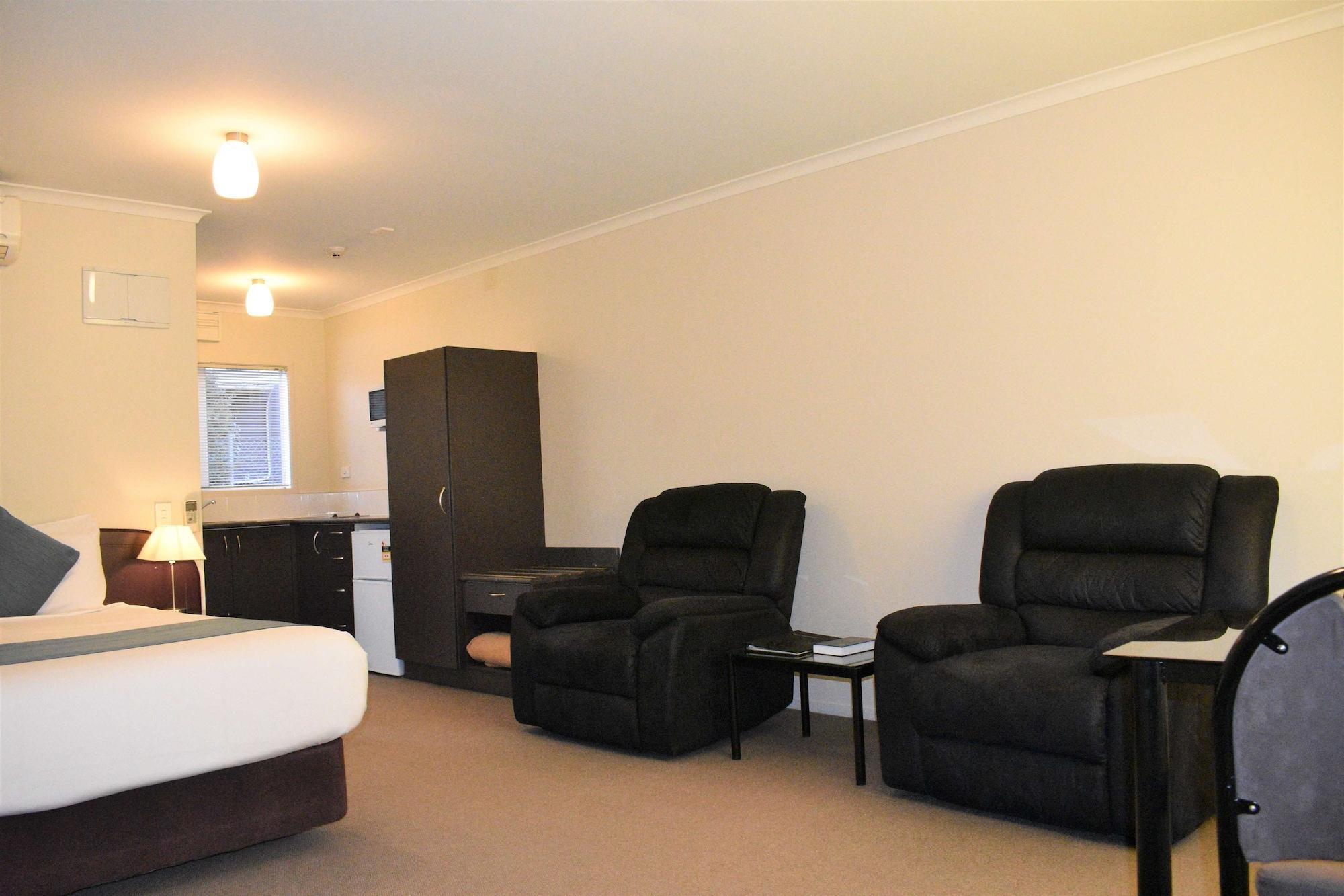 Bks Pioneer Motel Auckland Esterno foto