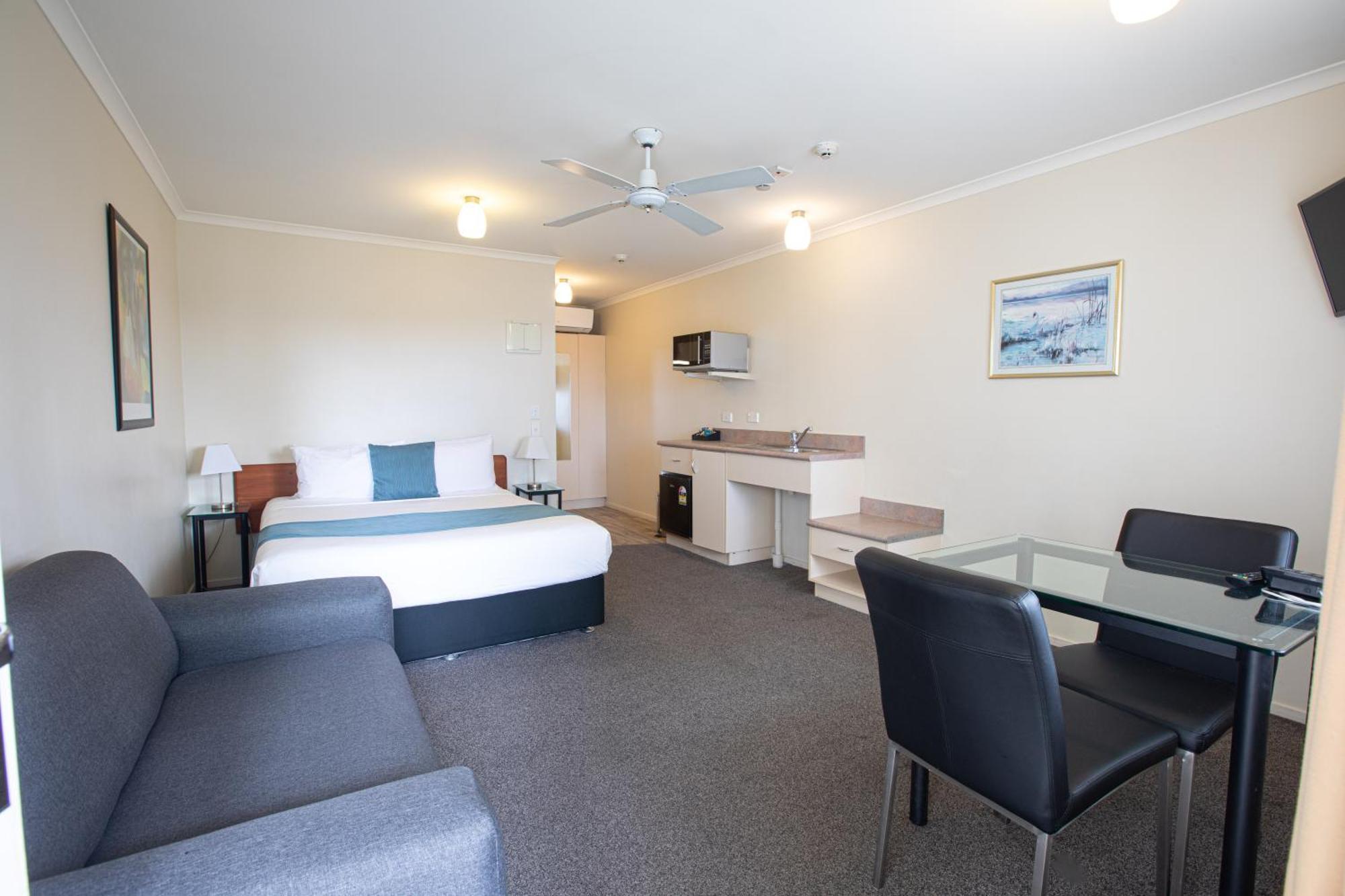 Bks Pioneer Motel Auckland Esterno foto